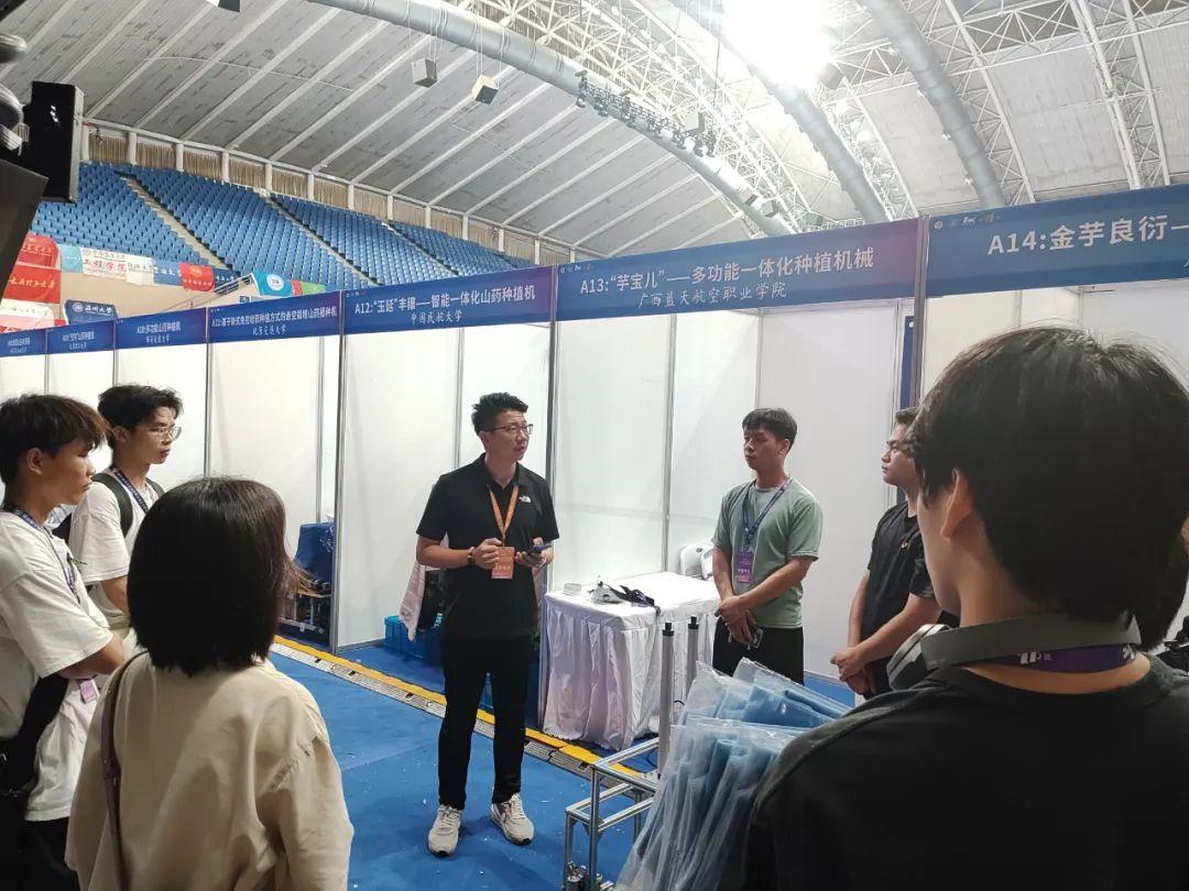 风速体育体育频道图片